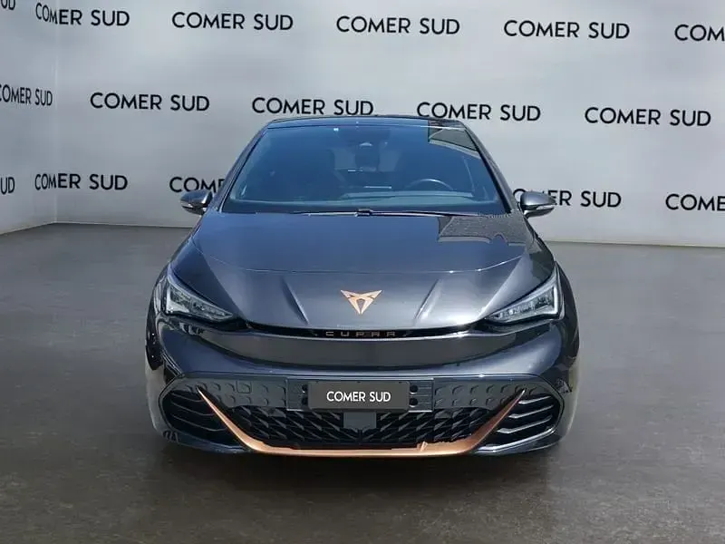 Usata Cupra Born 169 kW (231 CV) 2023 Grigio Utilitaria