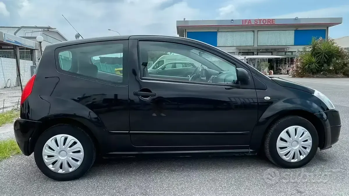 Usata Citroën C2 60 CV (44 kW) 2006 Nero Utilitaria