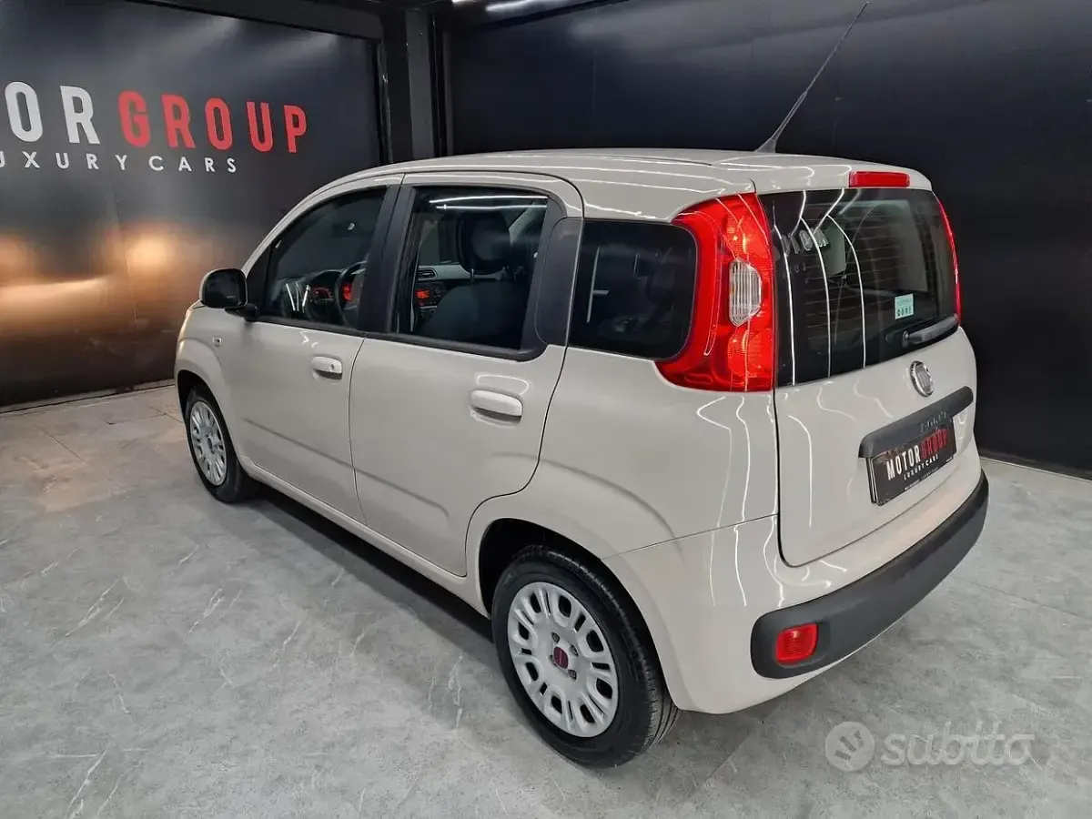 Usata Fiat Panda Easy 69 CV (50 kW) 2017 Beige Utilitaria