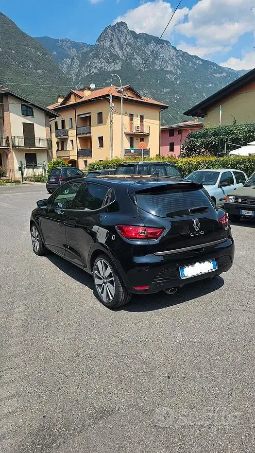 Usata Renault Clio IV 90 CV (66 kW) 2015 Nero Utilitaria