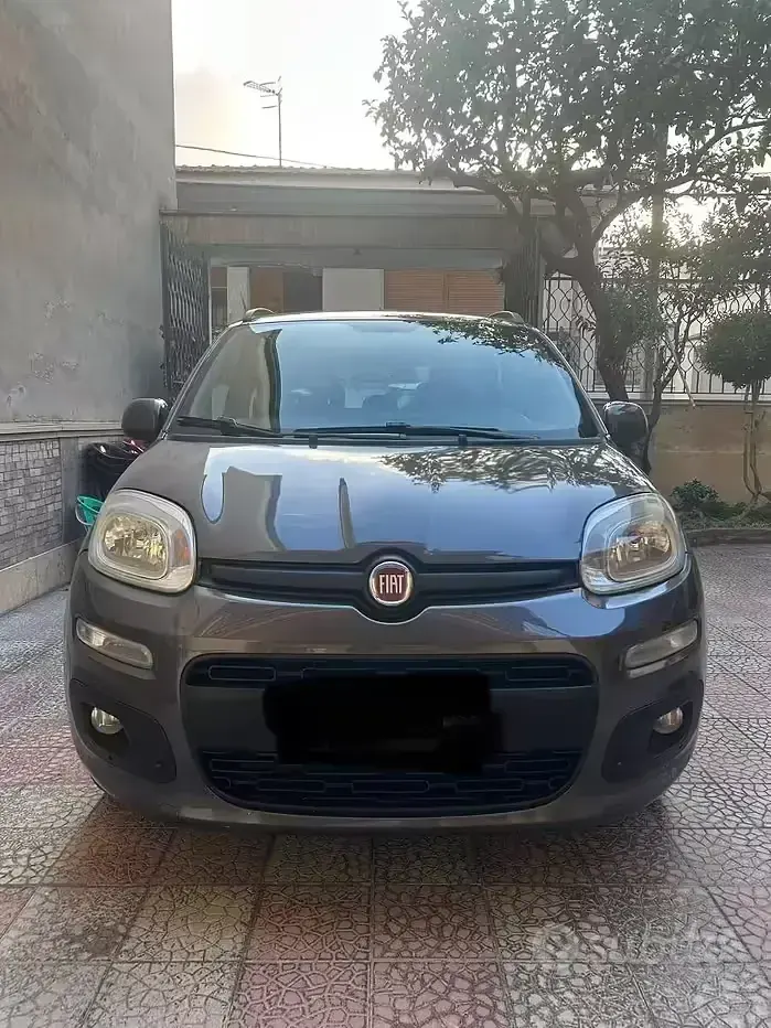 Usata Fiat Panda 69 CV (50 kW) 2018 Grigio Utilitaria