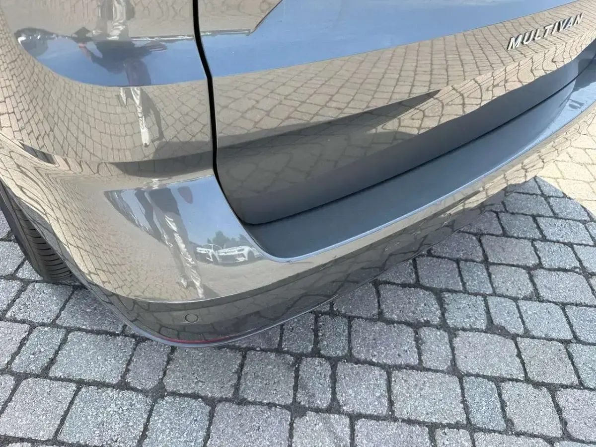 Usata VW Multivan 150 CV (110 kW) 2022 Grigio Monovolume