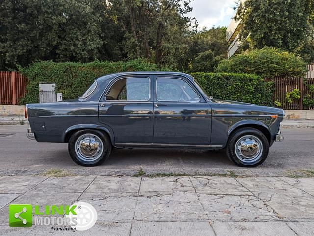 Usata Alfa Romeo Giulietta Ti 75 CV (55 kW) 1962 Grigio Berlina
