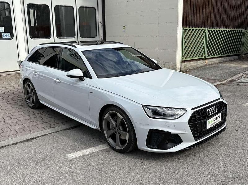 Usata Audi A4 S-Line 190 CV (139 kW) 2020 Gletscherweiß metallic Station wagon