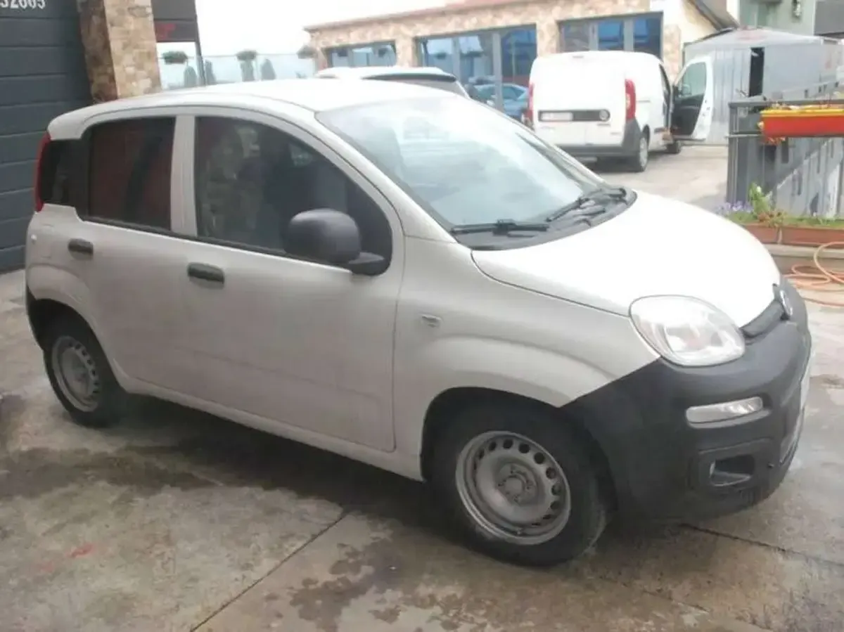 Usata Fiat Panda 4x4 S 80 CV (58 kW) 2016 Bianco Utilitaria