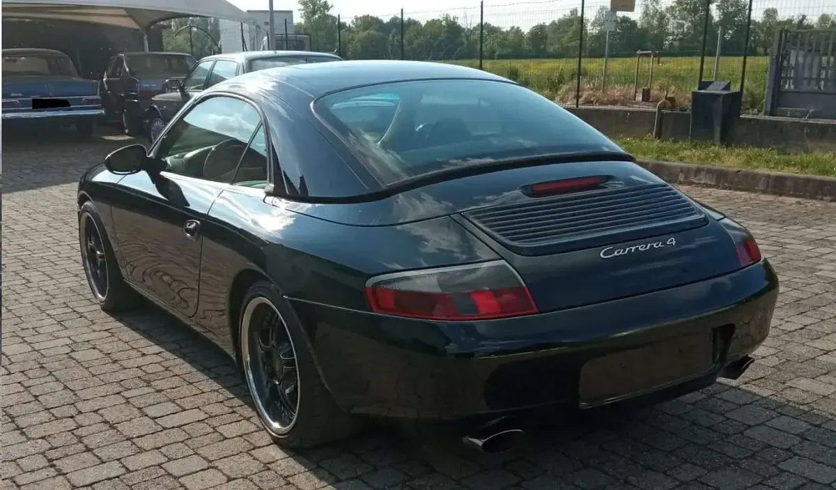 Usata Porsche 996 300 CV (220 kW) 1999 Nero Coupé