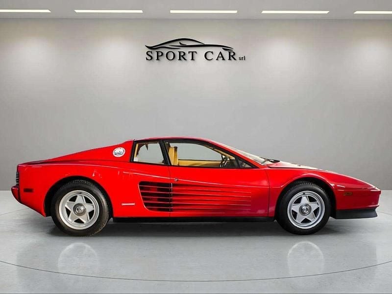 Usata Ferrari Testarossa 390 CV (286 kW) 1985 Rosso Coupé