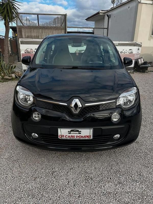 Usata Renault Twingo 90 CV (66 kW) 2015 Nero Utilitaria