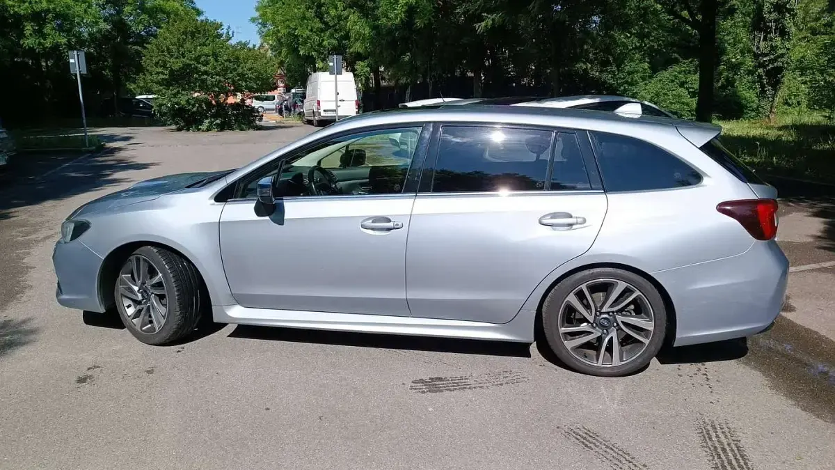 Usata Subaru Levorg Sport 170 CV (125 kW) 2016 Argento Station wagon