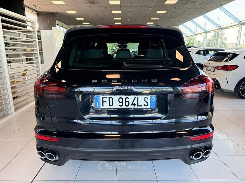 Usata Porsche Cayenne 262 CV (192 kW) 2016 Nero SUV