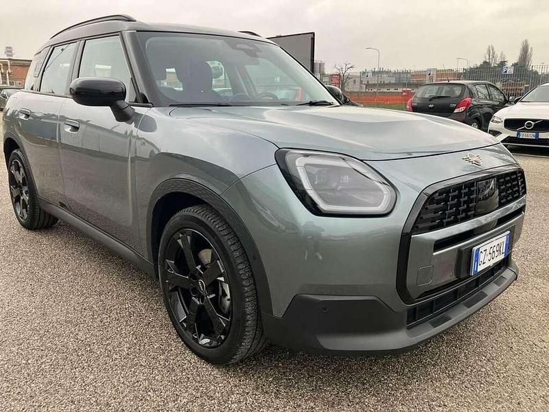 Usata Mini Cooper Countryman Classic 163 CV (119 kW) 2025 Smokey green SUV