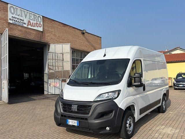 Usata Fiat Ducato 33 140 CV (102 kW) 2023 Bianco Furgone