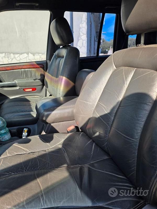 Usata Jeep Cherokee 1998 Nero SUV