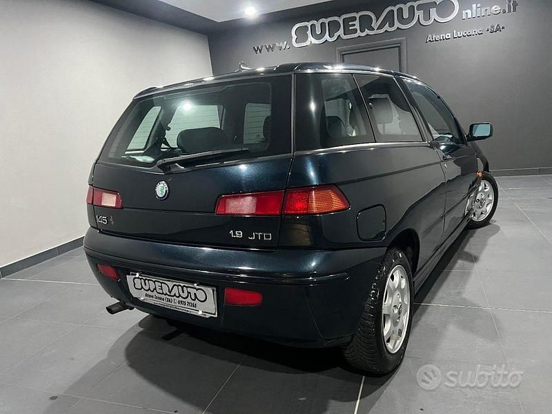 Occasion Alfa Romeo 145 105 PK (77 kW) 2000 Zwart Hatchback