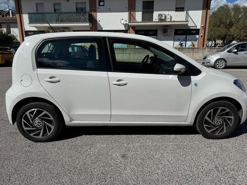 Usata VW up! Highline 68 CV (50 kW) 2019 Bianco Utilitaria