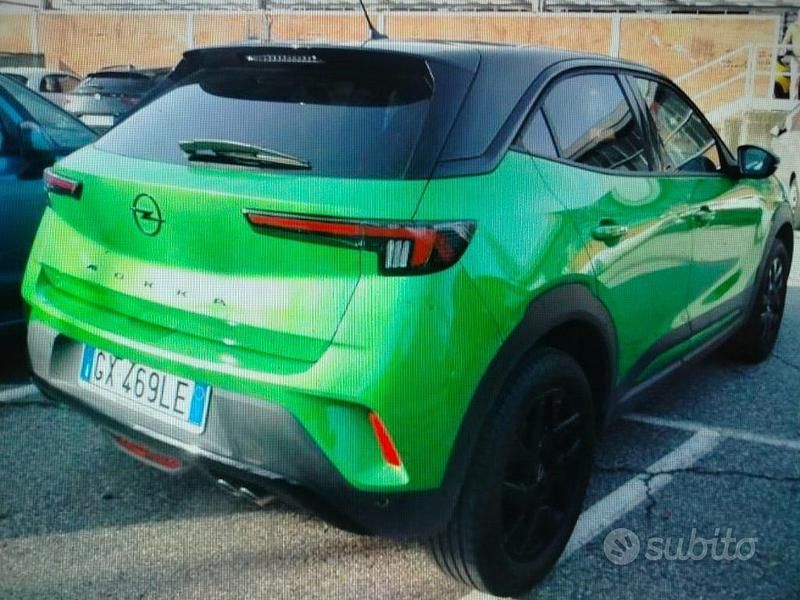 Usata Opel Mokka 130 CV (95 kW) 2024 Verde SUV
