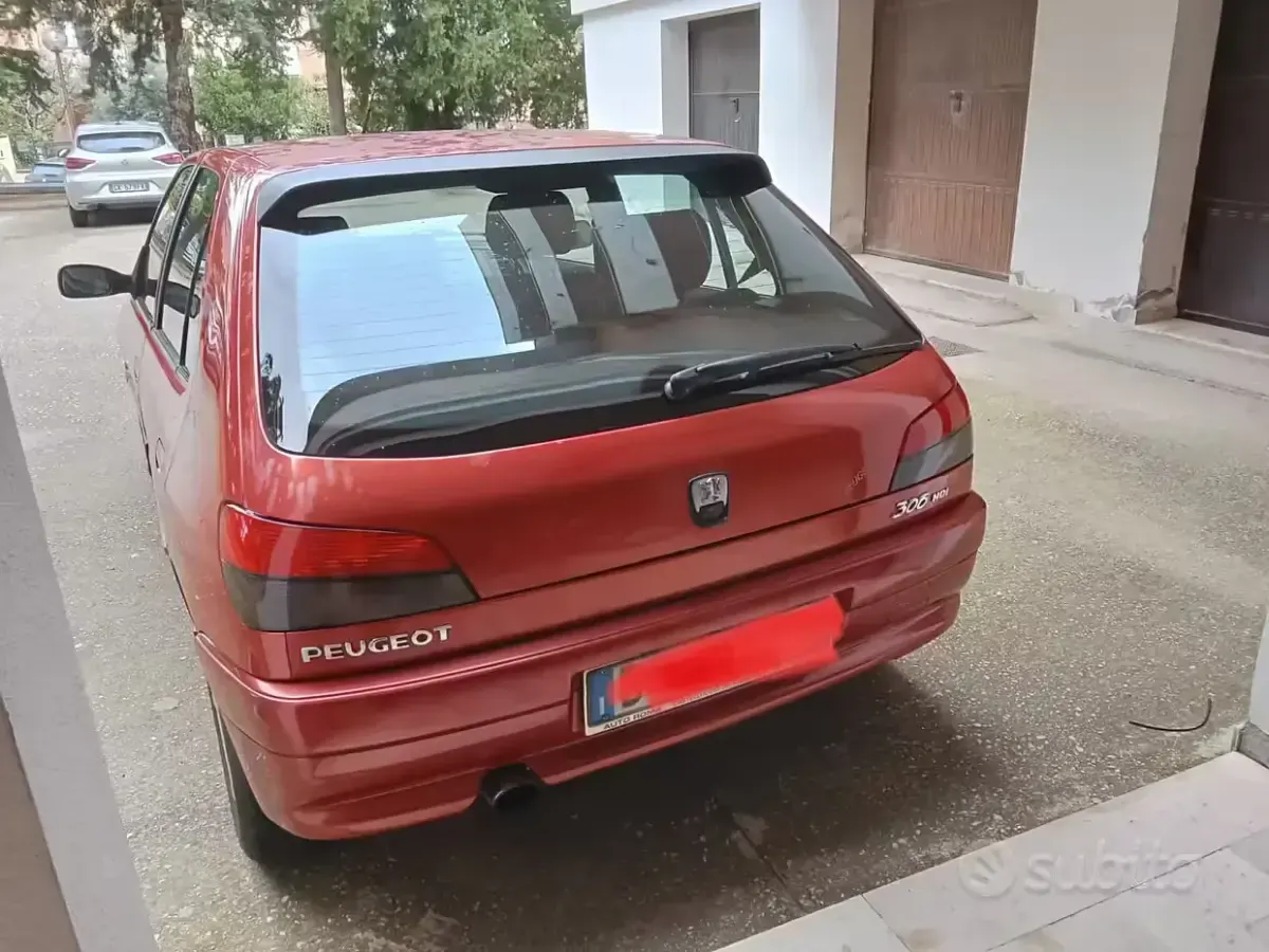 Usata Peugeot 306 90 CV (66 kW) 2000 Rosso Berlina