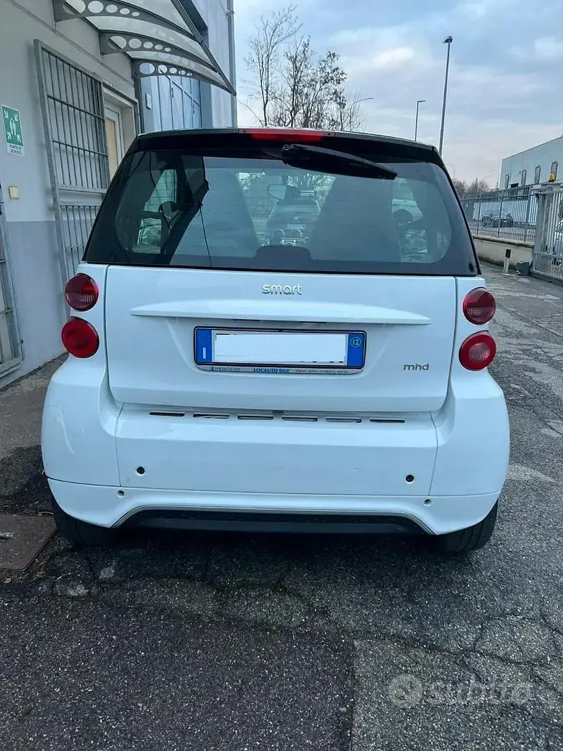 Usata Smart ForTwo Coupé 71 CV (52 kW) 2012 Bianco Coupé
