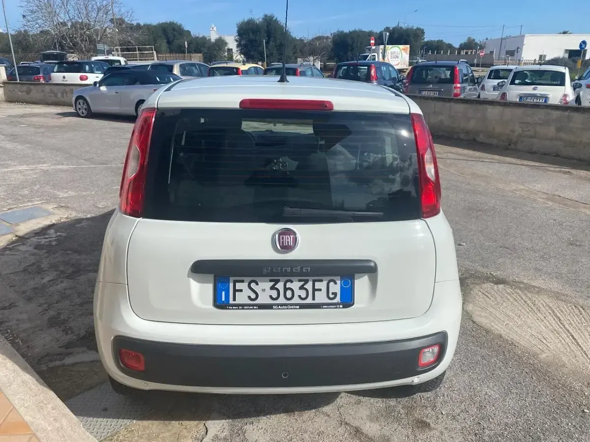 Usata Fiat Panda Lounge 95 CV (69 kW) 2018 Bianco Utilitaria