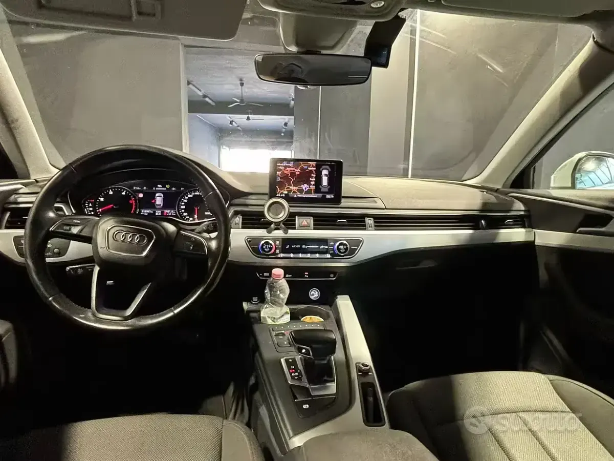 Usata Audi A4 Business 122 CV (89 kW) 2018 Bianco Station wagon
