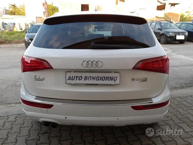 Usata Audi Q5 170 CV (125 kW) 2010 Blu SUV