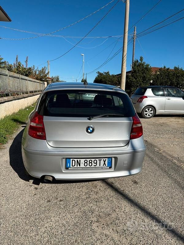 Usata BMW 118 Efficient Dynamics 143 CV (105 kW) 2008 Grigio Utilitaria
