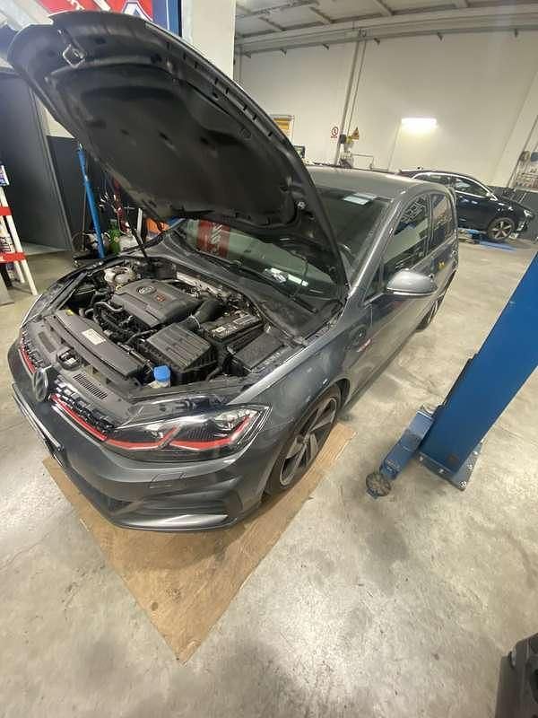 Usata VW Golf VIII GTI 245 CV (180 kW) 2020 Berlina