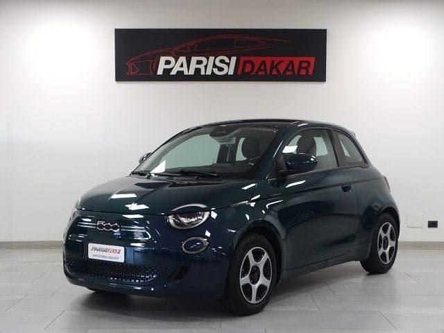 Usata Fiat 500e Action 69 kW (95 CV) 2022 Blu Utilitaria