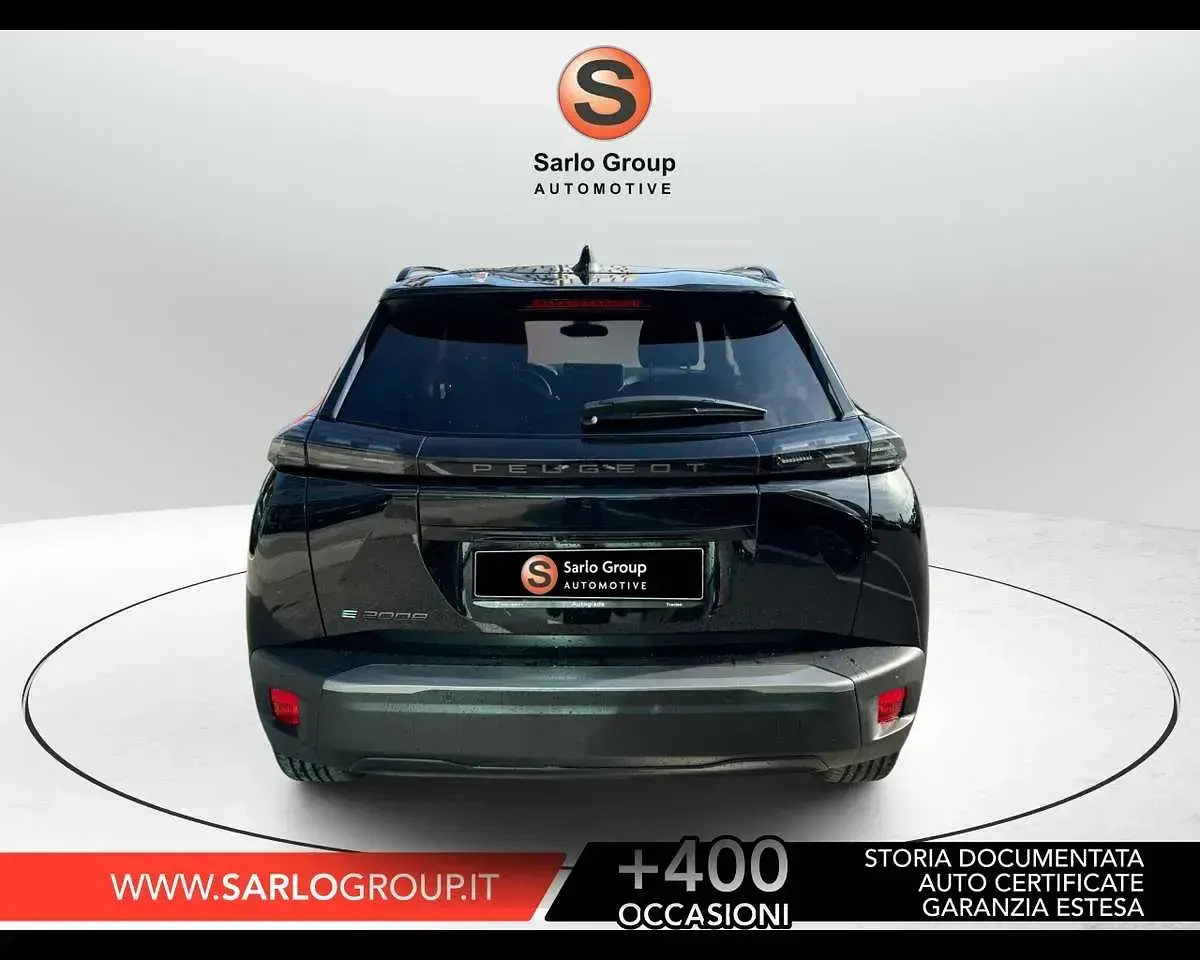 Nuova Peugeot e-2008 Allure 114 kW (156 CV) 2025 Nero SUV