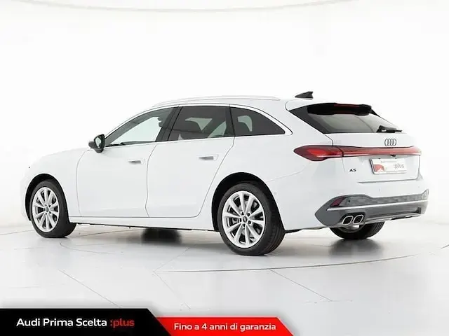 Usata Audi A5 Advanced 204 CV (150 kW) 2025 Bianco ghiaccio metallizzato Station wagon