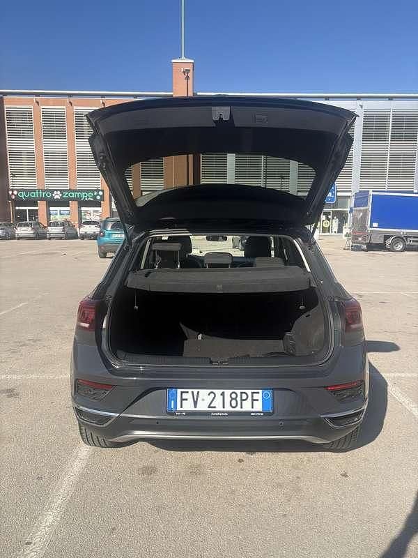 Usata VW T-Roc Advance 116 CV (85 kW) 2019 SUV