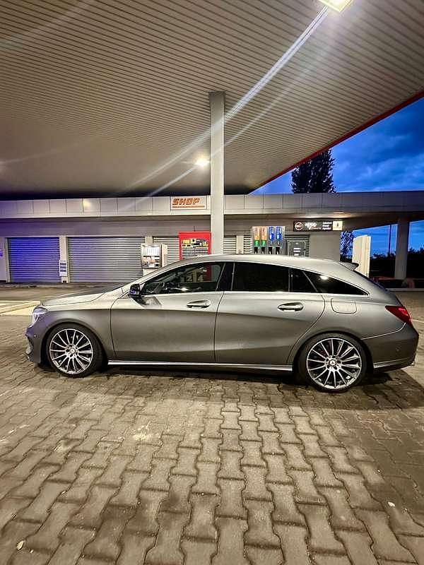 Usata Mercedes CLA200 Shooting Brake Premium 136 CV (100 kW) 2015 Grigio Station wagon