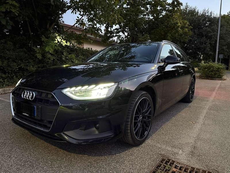 Usata Audi A4 Business 150 CV (110 kW) 2019 Station wagon