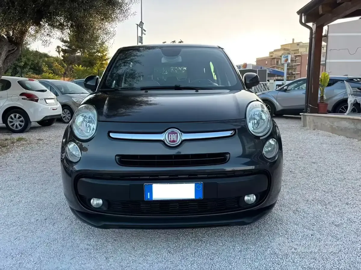 Usata Fiat 500L Living 105 CV (77 kW) 2014 Grigio Monovolume