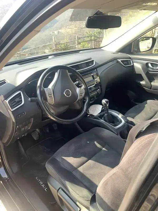 Usata Nissan X-Trail 131 CV (96 kW) 2016 Nero SUV