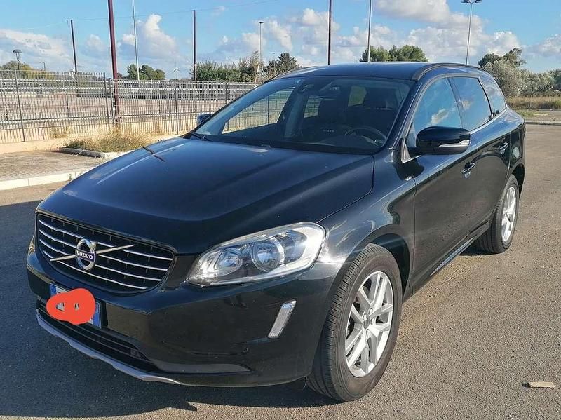 Usata Volvo XC60 Kinetic 150 CV (110 kW) 2017 Nero SUV