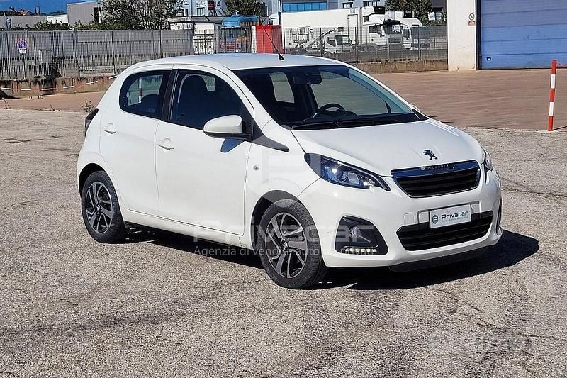 Usata Peugeot 108 Allure 72 CV (52 kW) 2020 Bianco Utilitaria