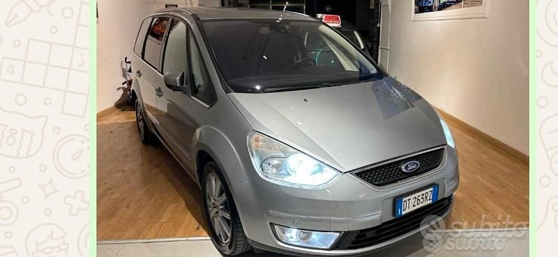 Begagnad Ford Galaxy 140 HK (102 kW) 2009 Minibuss