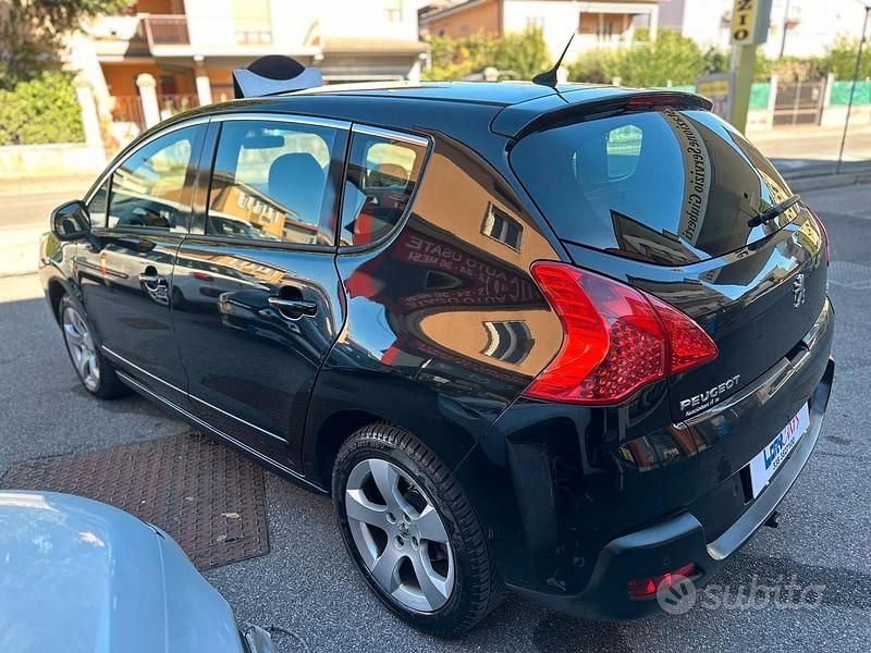 Usata Peugeot 3008 Premium 110 CV (80 kW) 2010 Nero Berlina