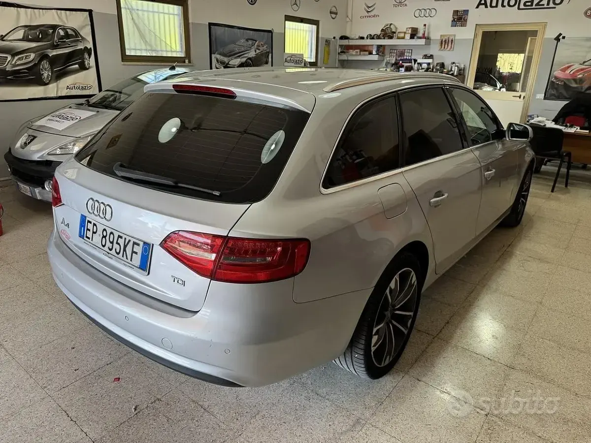 Usata Audi A4 143 CV (105 kW) 2013 Grigio Station wagon