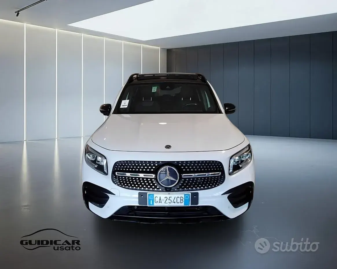 Usata Mercedes GLB180 Premium 116 CV (85 kW) 2020 Bianco SUV