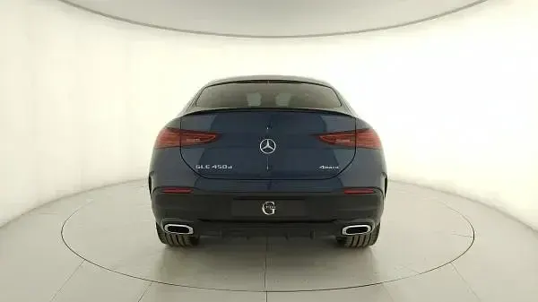 Nuova Mercedes GLE450 367 CV (269 kW) 2026 Blu sodalite SUV