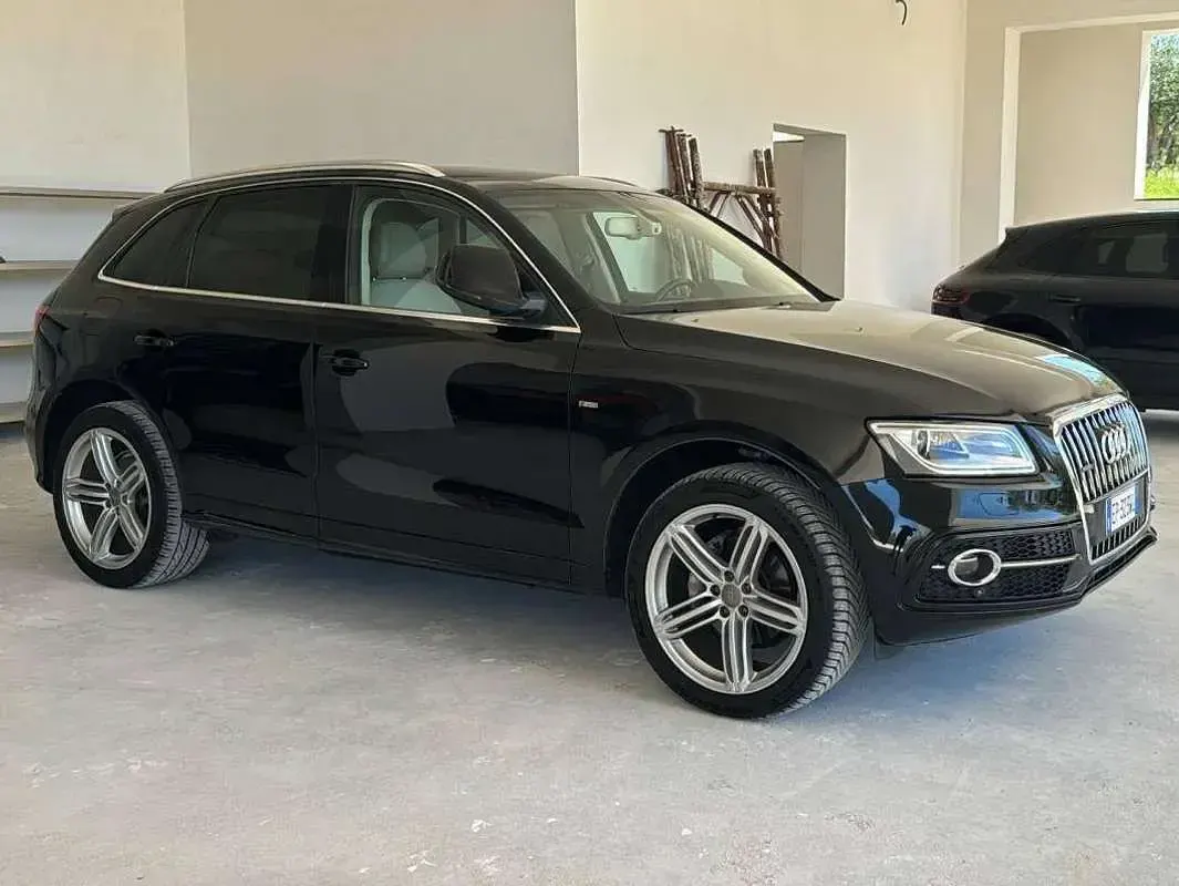 Usata Audi Q5 Advanced Plus 177 CV (130 kW) 2013 Nero SUV