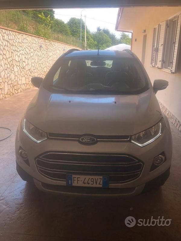 Usata Ford Ecosport Sport 95 CV (69 kW) 2016 Grigio SUV