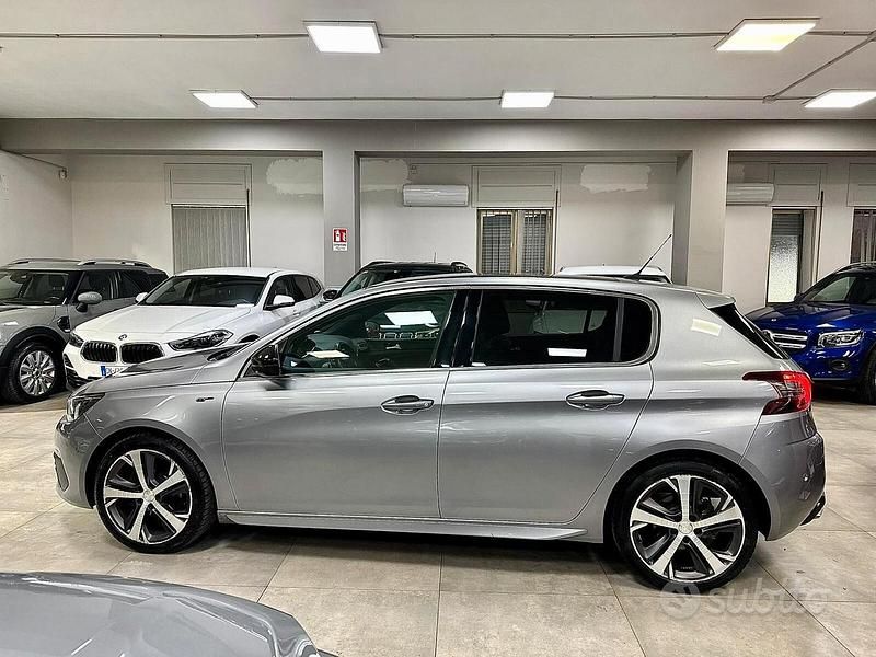Usata Peugeot 308 GT 130 CV (95 kW) 2021 Grigio Berlina