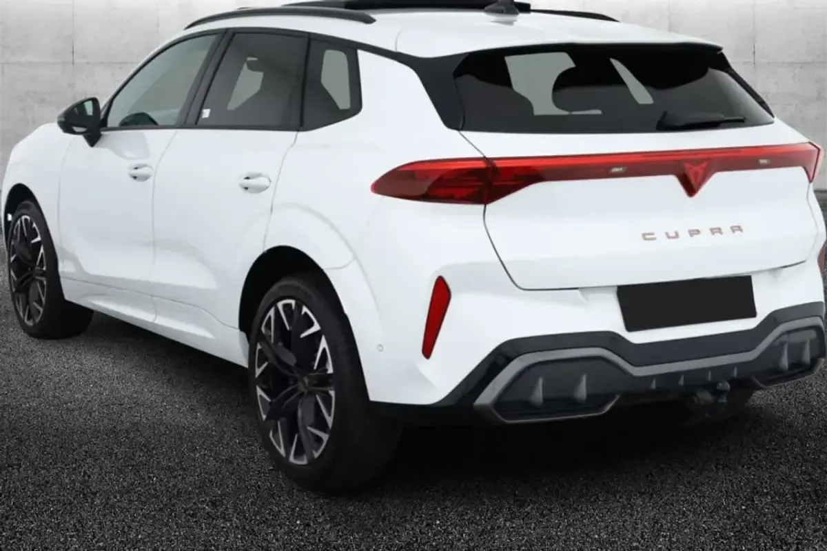 Usata Cupra Terramar VZ 265 CV (194 kW) 2025 Bianco SUV