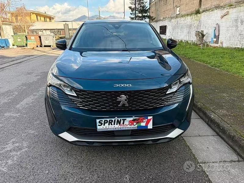 Usata Peugeot 3008 Allure 131 CV (96 kW) 2022 Blu SUV