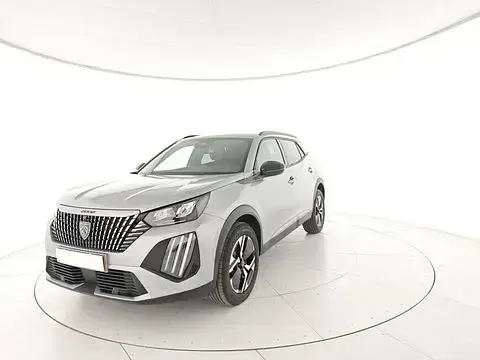 Usata Peugeot 2008 Allure 145 CV (106 kW) 2025 Argento SUV