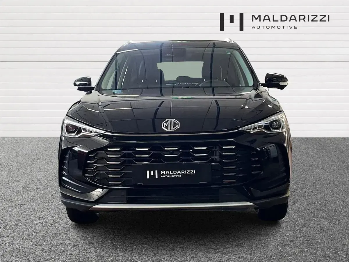 Usata MG ZS Luxury 197 CV (144 kW) 2025 Nero SUV