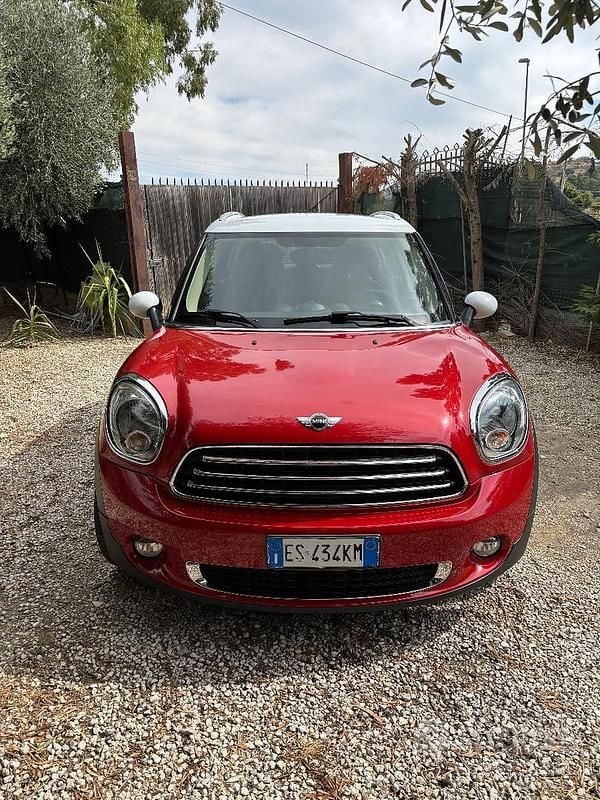 Usata Mini Countryman 111 CV (81 kW) 2013 Rosso SUV